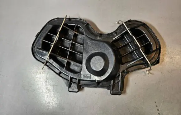 BMW 1 E81 E87 Headlight/headlamp dust cover 6924493 63126924493 63126924671