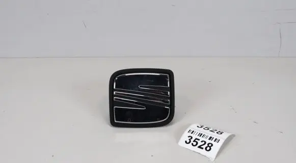 Seat Ibiza IV (6J,6P) Tailgate/trunk/boot exterior handle 6j4827565d