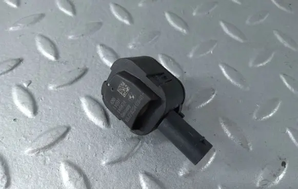 BMW 5 F10 F11 Airbag deployment crash/impact sensor 9224178 6577922417 6577922417801