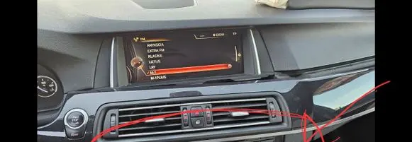 Head unit multimedia control