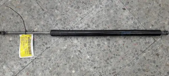 Volkswagen Multivan T5 Tailgate strut 