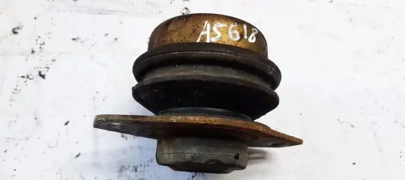Fiat Ulysse Engine mount bracket