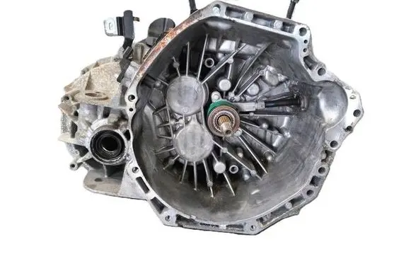 Renault Trafic III (X82) Manual 6 speed gearbox PF6040