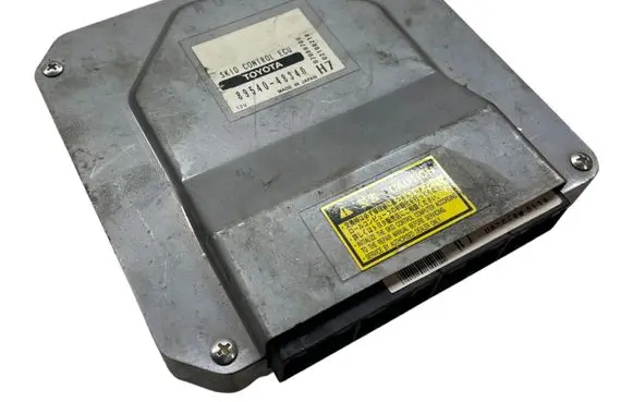 Lexus RX 330 - 350 - 400H Brake system control unit/module 8954048340