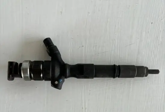 Toyota Land Cruiser (J120) Fuel injector 2367030280 2367039186 2367030140