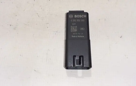 Land Rover Range Rover L405 Glow plug pre-heat relay KX63189E2AA