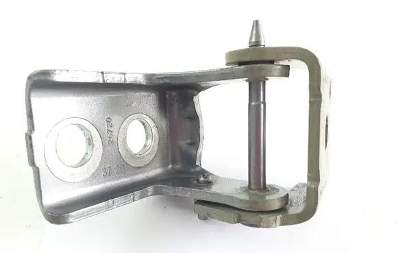 Peugeot 5008 II Rear door upper hinge
