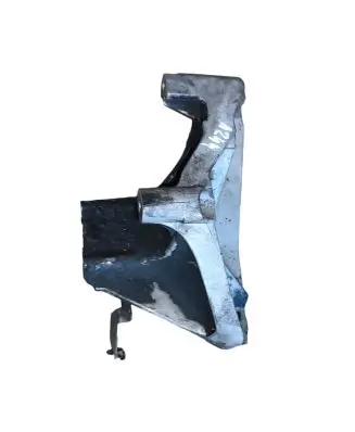 Volkswagen Touareg I Engine mounting bracket 070199307A