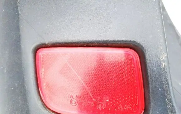 Rear tail light reflector