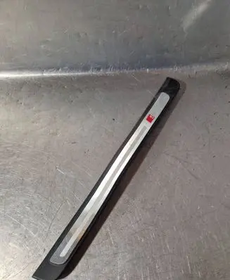 Audi A4 S4 B8 8K Front sill trim cover 8K0853373C 8K0853373B 8K0853373