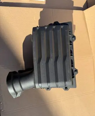 Volkswagen Caddy Air filter box 5QA129601AE 5QF129607A 5Q0129620D