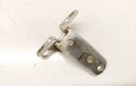 Mitsubishi Outlander Rear door lower hinge 