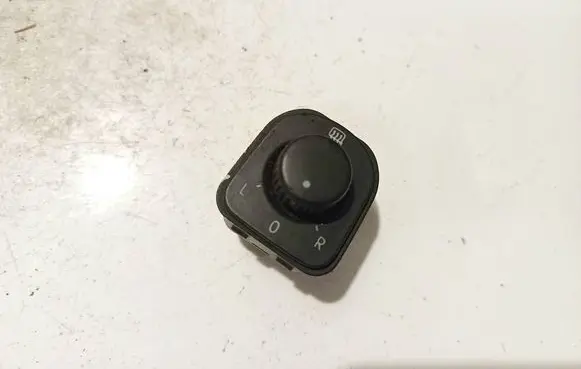 Volkswagen Golf V Wing mirror switch 1k0959565f