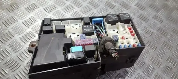 Mazda 3 I Fuse box set bp4k66767 3m5t-14a142-ab