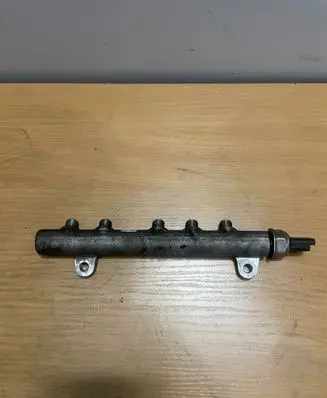 SsangYong Rexton Fuel main line pipe A6720700095 28357704