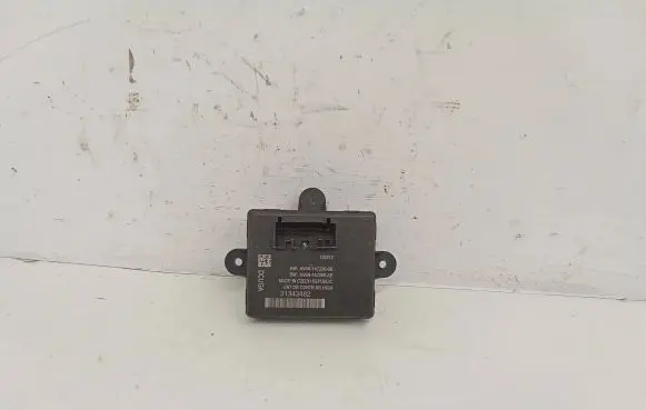 Volvo V60 Door control unit/module 31343482
