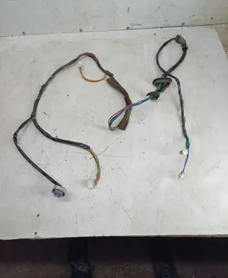Suzuki Grand Vitara I Rear door wiring loom 