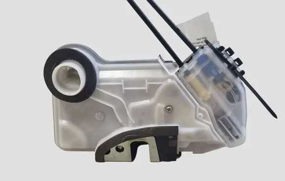Toyota RAV 4 (XA50) Front door lock 21122215