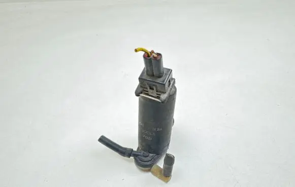 Ford Fusion Windscreen/windshield washer pump 2S6T17K624BA