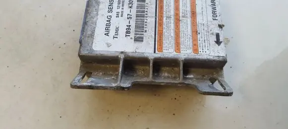 Mazda Xedos 9 Airbag control unit/module TB9457K30 TB94-57-K30