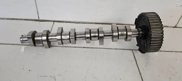 Volkswagen Touran I Camshaft pulley/ VANOS 038109111E