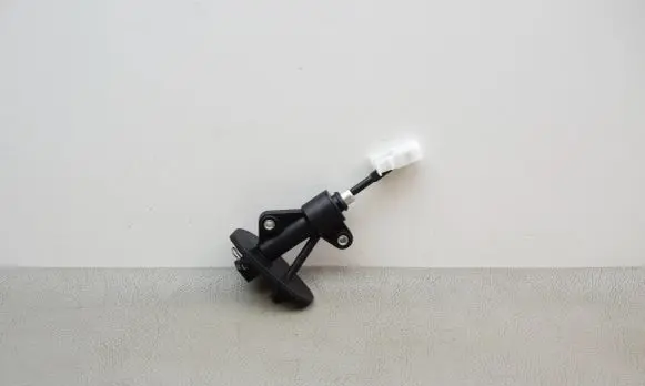 Clutch slave cylinder