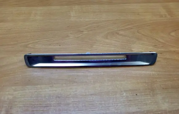 Volvo XC60 Radio/GPS head unit trim 30755619