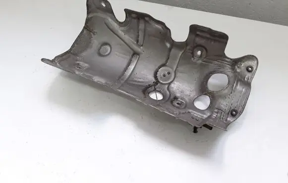Ford Focus Exhaust heat shield AM519N454CC