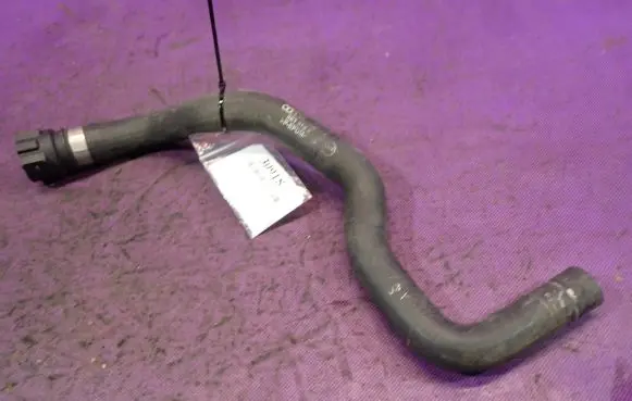 Audi A4 S4 B6 8E 8H Engine coolant pipe/hose