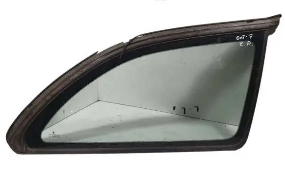 Skoda Octavia Mk2 (1Z) Rear side window E643R00048 DOT24M68AS2 1ZX62205197