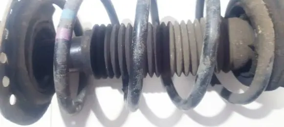 Nissan Qashqai Front coil spring