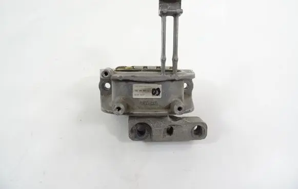 Volkswagen Golf VII Engine mount bracket 3Q0199262J