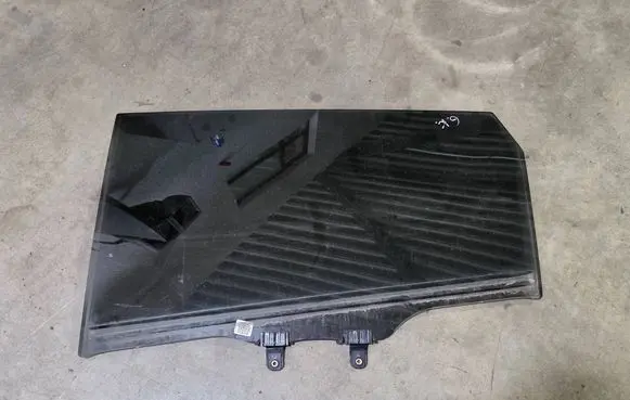 Hyundai i20 (BC3 BI3) Rear door window glass 824131Y000