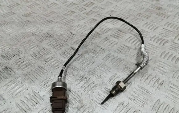 Audi A6 S6 C8 4K Exhaust gas temperature sensor 05L919529D 252918000037