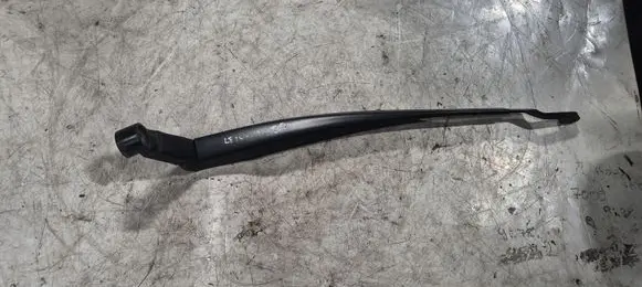Lexus IS 220D-250-350 Front wiper blade arm