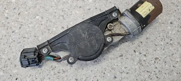 Chrysler Town u0026 Country V Sliding door motor assembly 5913297AA