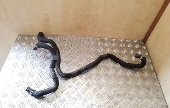 Nissan X-Trail T32 Engine coolant pipe/hose