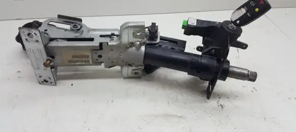 Volvo V70 Steering wheel axle 8626824