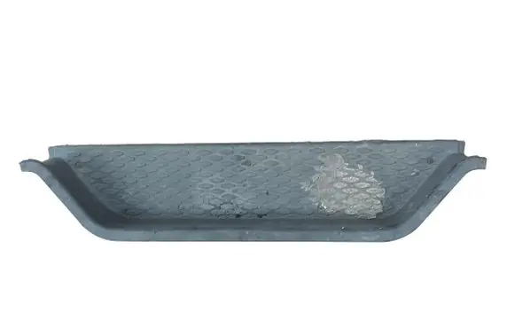 Iveco Daily 3rd gen Side skirt front trim 500331411