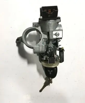 Mitsubishi L200 Ignition lock MR992565 3811700003