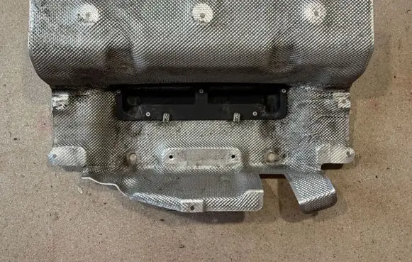 BMW M5 F90 Exhaust heat shield 8070396