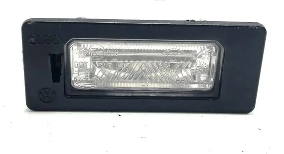 Audi A5 8T 8F Number plate light 8T0943021