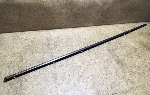 Mercedes-Benz E W124 Front door trim (molding) 