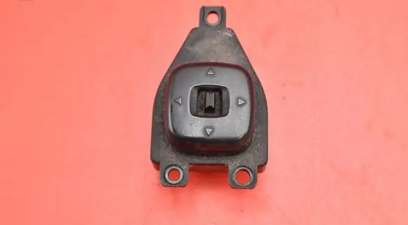 Mazda 3 I Mirror heating switch BJOE66600