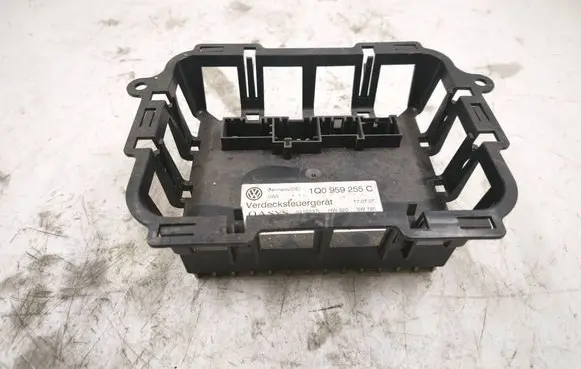 Volkswagen Eos Sunroof control unit/module 1Q0959255C 071940135 9212237L