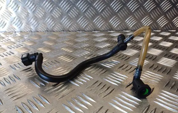 Renault Master II Fuel line/pipe/hose X215101