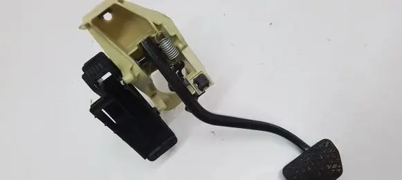 BMW 7 F01 F02 F03 F04 Brake pedal 6782665 9144253