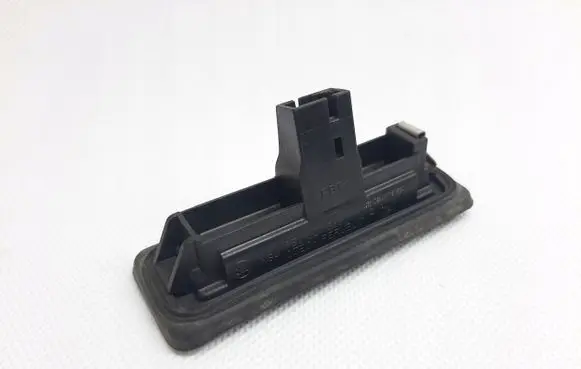 Skoda Octavia Mk4 Tailgate/trunk/boot exterior handle 5E0827566