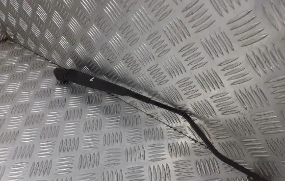 Citroen C3 Front wiper blade arm