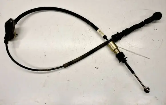 Volvo XC70 Gear shift cable linkage 9176126 070853